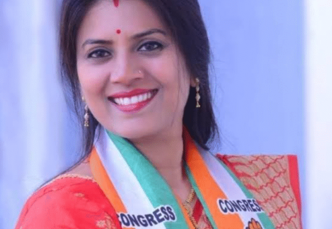 एमआईसी सदस्य सीमा साहू ने कांग्रेस छोड़ भाजपा का थामा दामन, महापौर नहीं बनाए जाने से थी नाराज