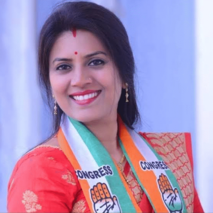 एमआईसी सदस्य सीमा साहू ने कांग्रेस छोड़ भाजपा का थामा दामन, महापौर नहीं बनाए जाने से थी नाराज