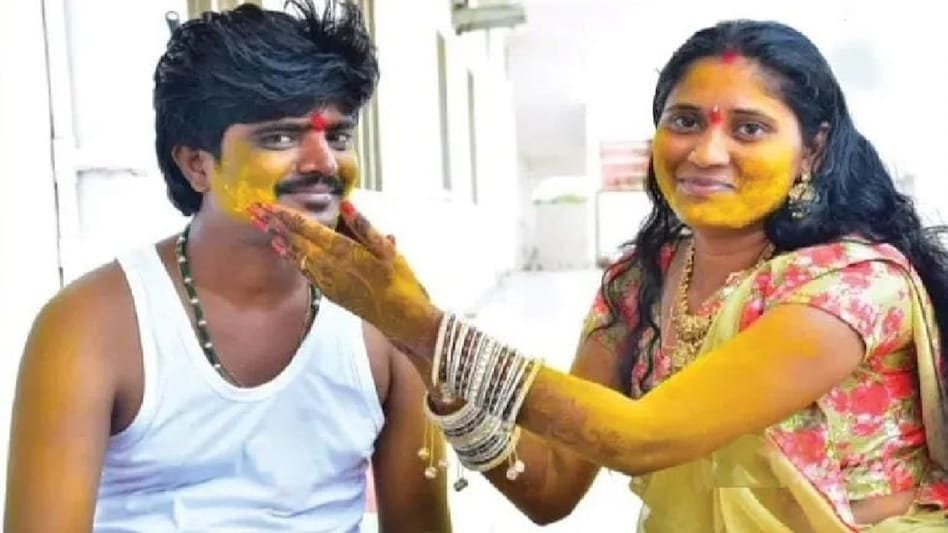 तेलंगाना में सनसनीखेज हत्याकांड: शादी के 30 दिन बाद दूल्हे की चाकू से गोदकर हत्या, पत्नी और सास गिरफ्तार