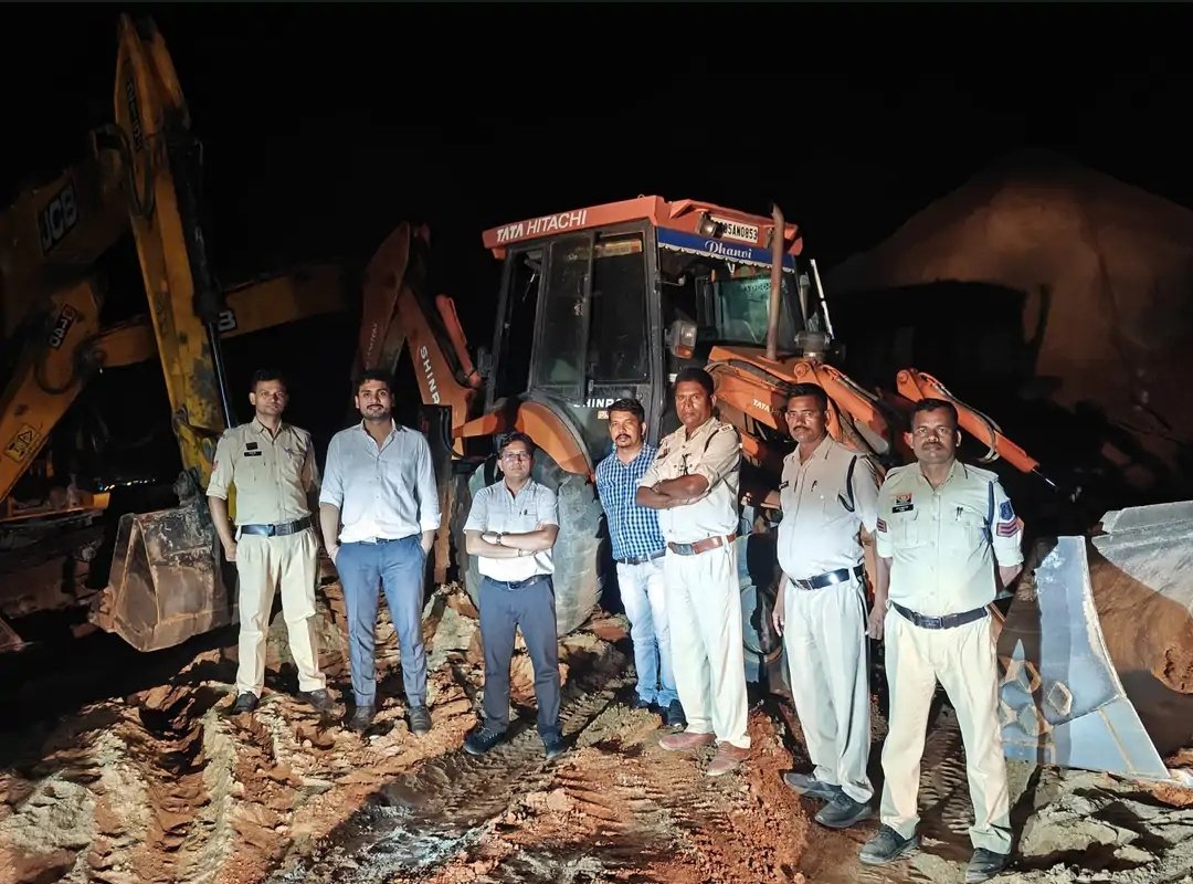 छत्तीसगढ़ में रेत माफिया पर बड़ी कार्रवाई: 400 ट्रैक्टर रेत जब्त, 85 जगहो पर छापेमारी