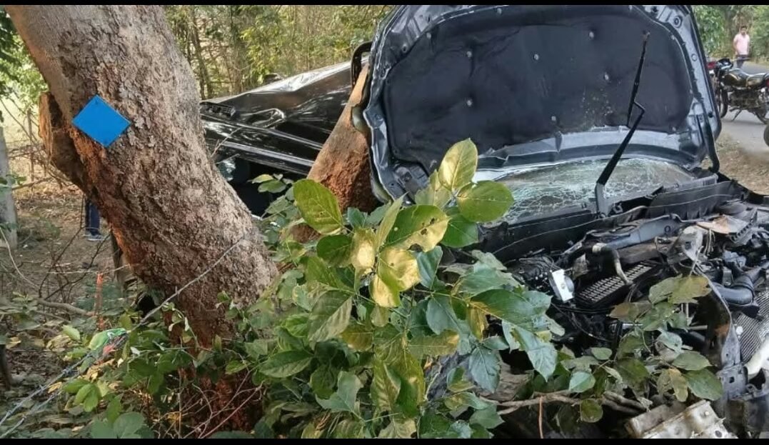 गौरेला-पेंड्रा-मरवाही में भीषण सड़क हादसा: नशे में धुत कार चालक ने बाइक को मारी टक्कर, 4 दोस्तों की मौत