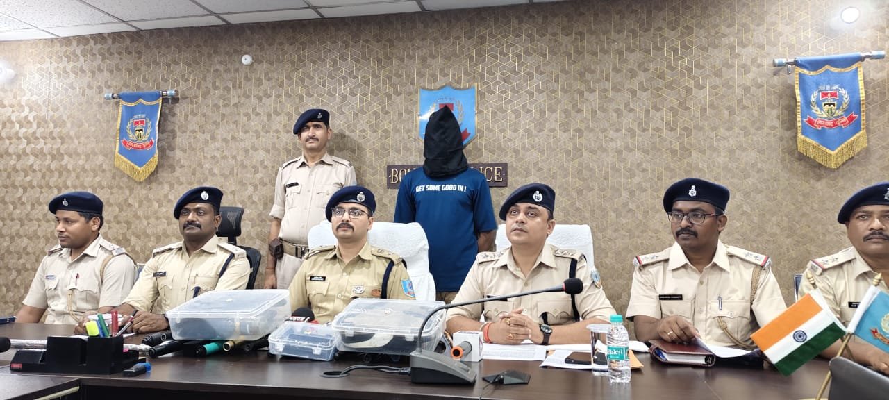 बोकारो में सनसनीखेज हत्याकांड: 19 वर्षीय देवाशीष कुमार की अपहरण के बाद बेरहमी से हत्या