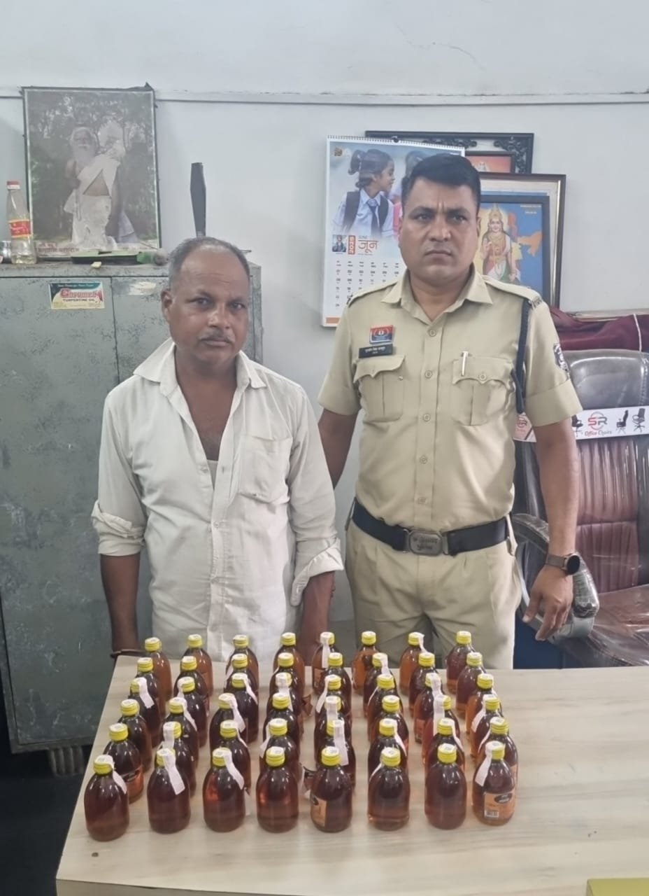 रायपुर पुलिस की कार्रवाई: अवैध शराब परिवहन करने वाला एक आरोपी गिरफ्तार