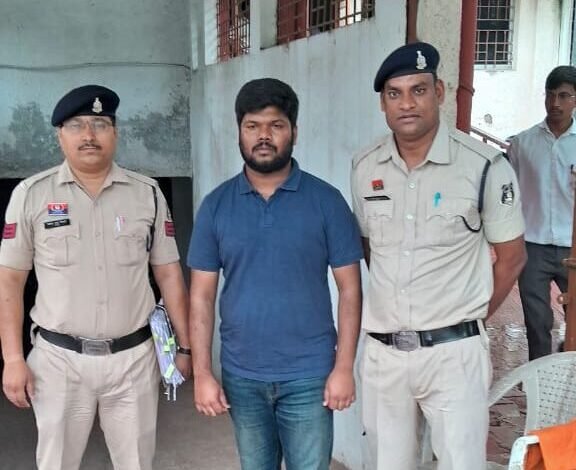 सुपेला: हॉस्पिटल प्रोजेक्ट में डायरेक्टर का पद देने के नाम पर 60 लाख की धोखाधड़ी, आरोपी हैदराबाद से गिरफ्तार