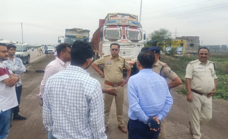 सांकरा-सिलतरा में भारी मालवाहक वाहनों का सर्विस रोड पर प्रवेश बंद, नया एप्रोच रोड शुरू