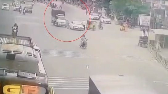 हैदराबाद में हिट-एंड-रन: तेज रफ्तार बोलेरो ने महिला को मारी टक्कर, मौके पर मौत