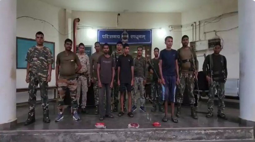 सुरक्षाबलों को मिली बड़ी कामयाबी: बीजापुर में पांच नक्सली गिरफ्तार, पेद्दाकोरमा में 5-5 किलो के दो IED बरामद
