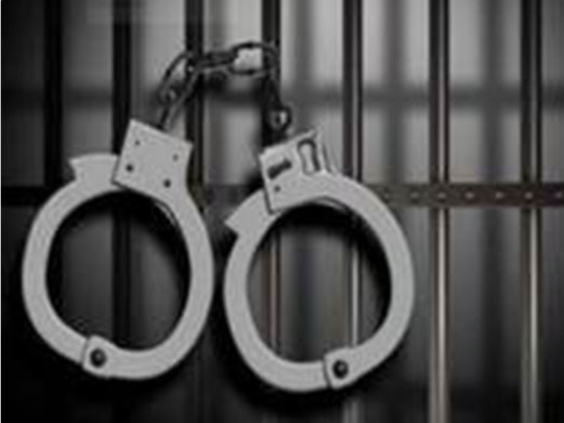 दिल्ली: पुलिस ने दो ठगों को किया गिरफ्तार, वेंडरों को ठगने का था आरोप