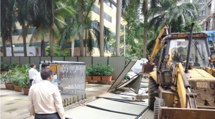 मुंबई: BMC ने लोअर परेल के कमला मिल्स में अवैध निर्माण पर की कार्रवाई