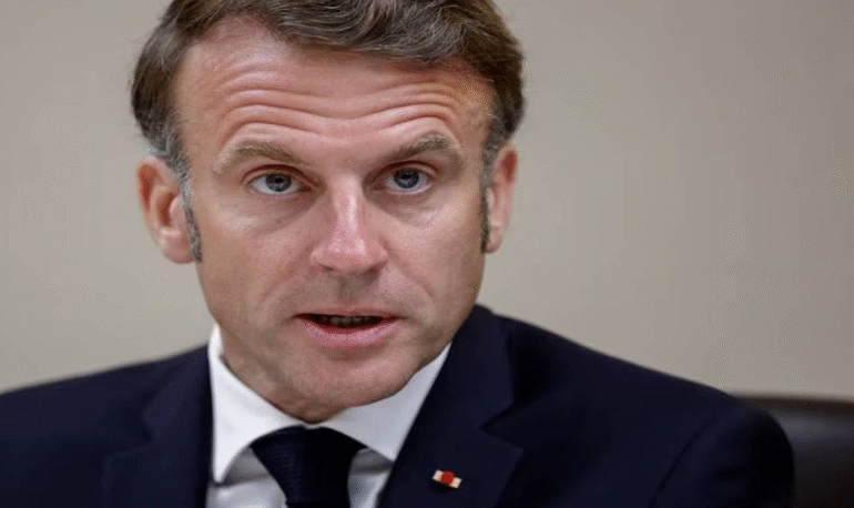 किंग चार्ल्स ने विंडसर कैसल में फ्रांस के राष्ट्रपति मैक्रों और उनकी पत्नी ब्रिजिट की मेहमान-नवाजी की: राजकीय दौरे की शुरुआत