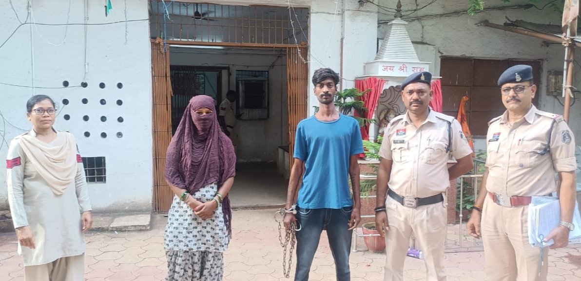 दुर्ग में नशे के खिलाफ पुलिस की बड़ी कार्रवाई: 1.175 किलो गांजा के साथ दो तस्कर गिरफ्तार