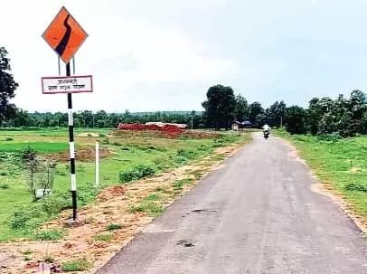 PM ग्राम सड़क योजना में भ्रष्टाचार का खेल: ठेकेदार मालामाल, सरकार कंगाल