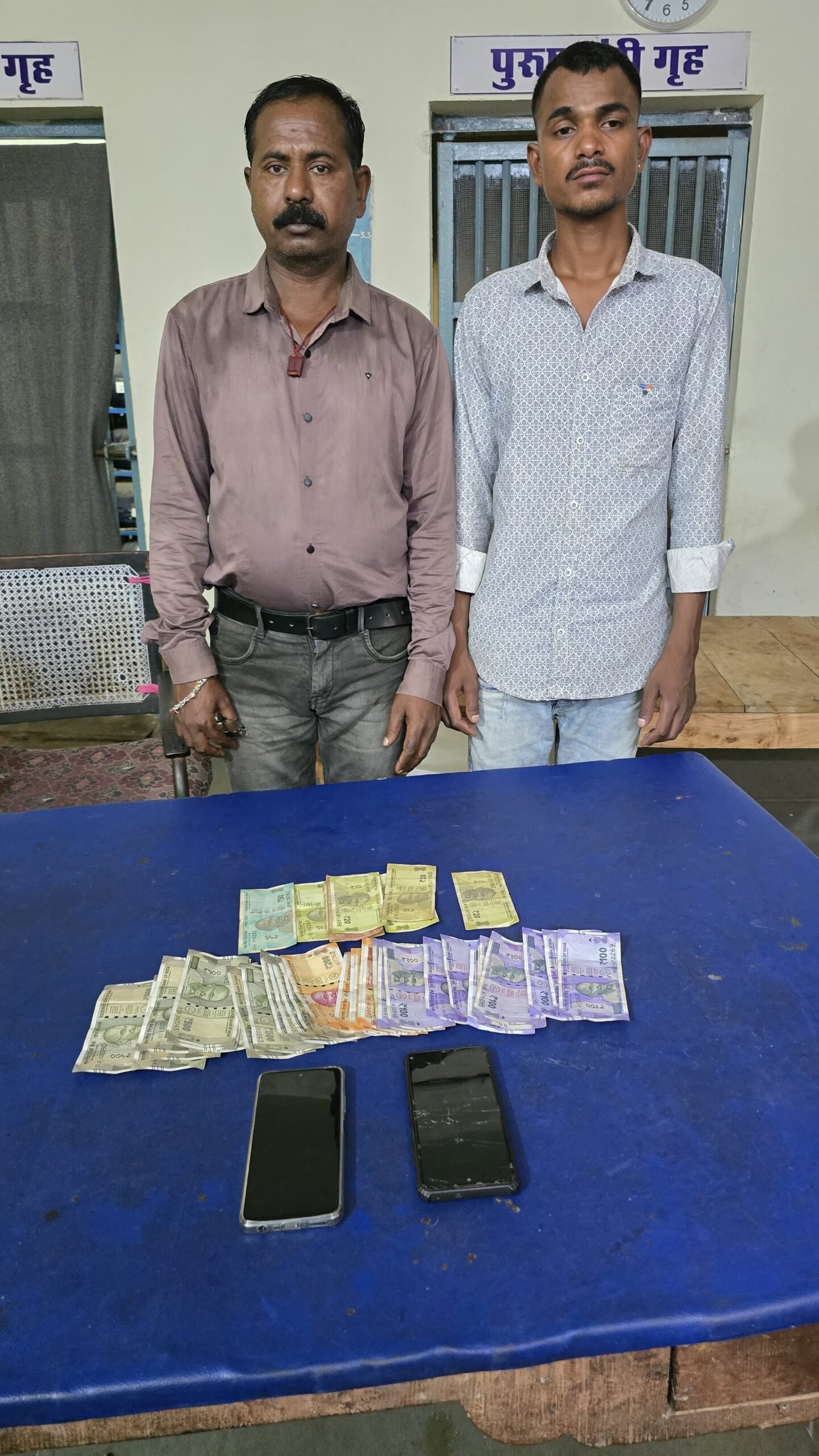 रायपुर पुलिस की बड़ी कार्रवाई: सट्टा संचालित करते दो सटोरिए गिरफ्तार