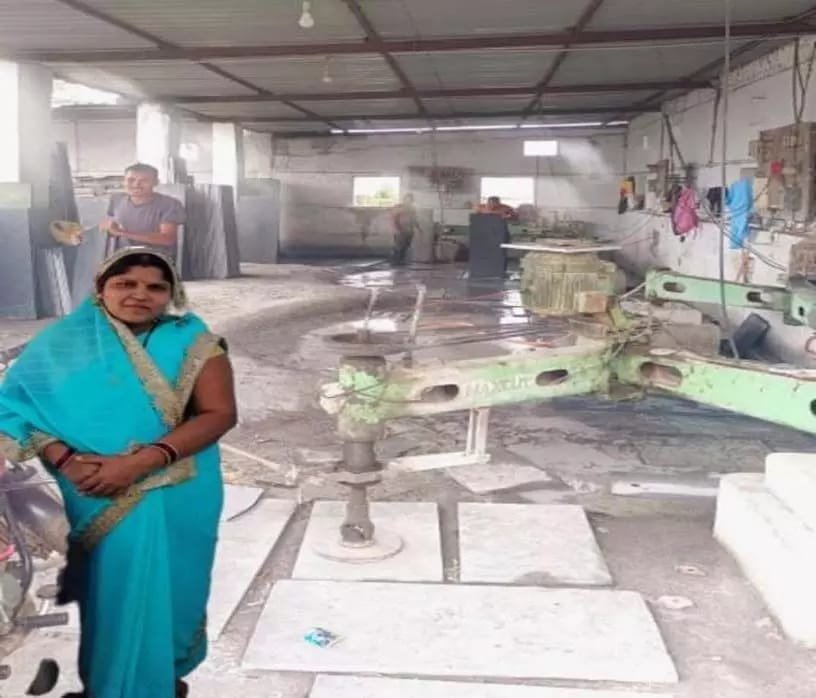 स्वरोजगार की प्रेरणा: भोरिंग की पुष्पा साहू ने रचा आत्मनिर्भरता का नया अध्याय