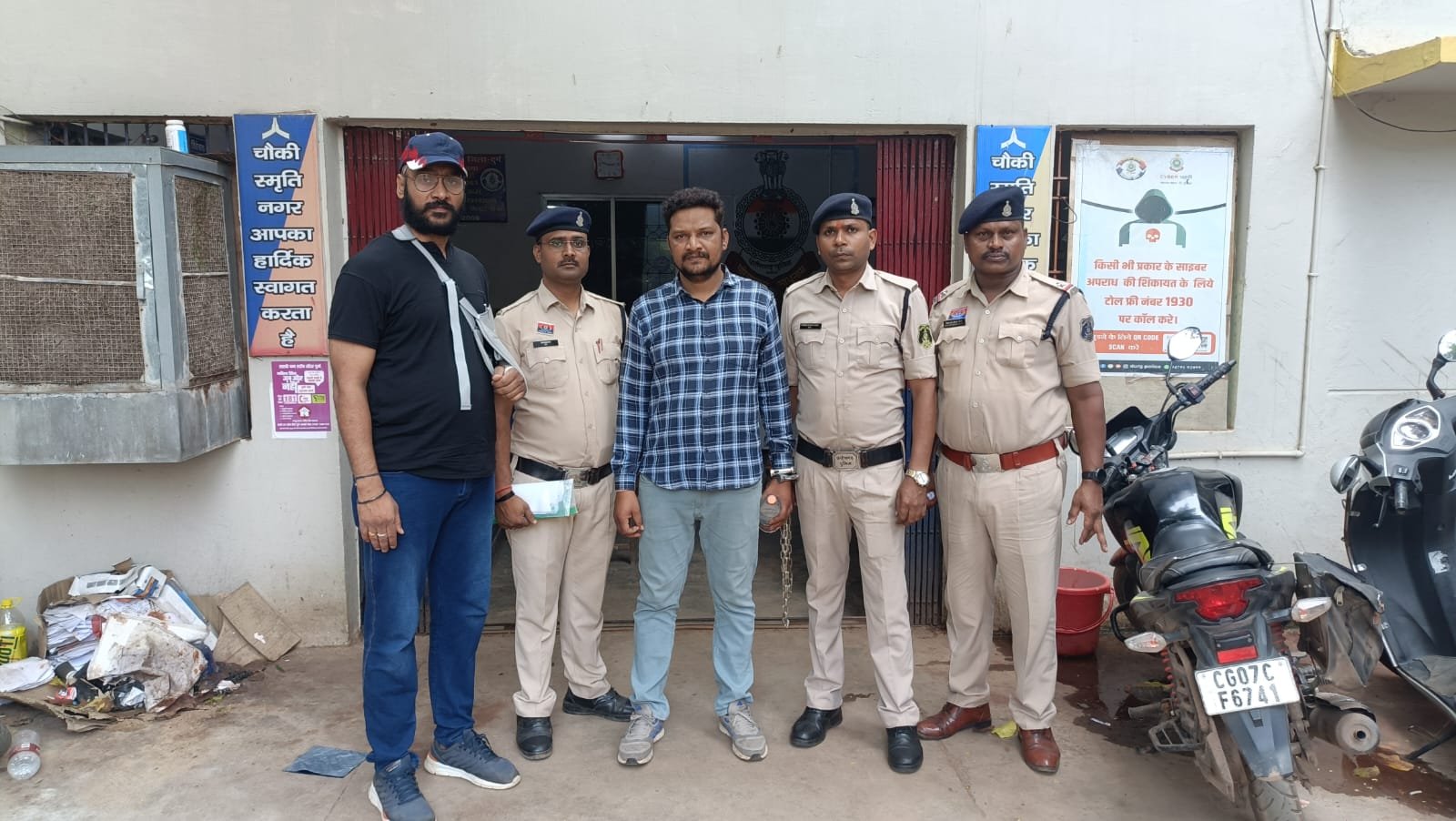 सुपेला पुलिस की त्वरित कार्रवाई: 5.88 लाख रुपये की गबन करने वाला पूर्व प्रभारी सहायक प्रबंधक 12 घंटे में गिरफ्तार