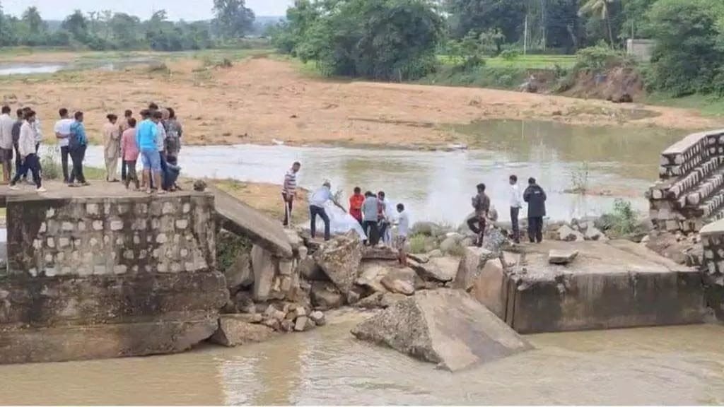 कांकेर की गिरहोला नदी में मिला युवक का शव, जांच में जुटी पुलिस