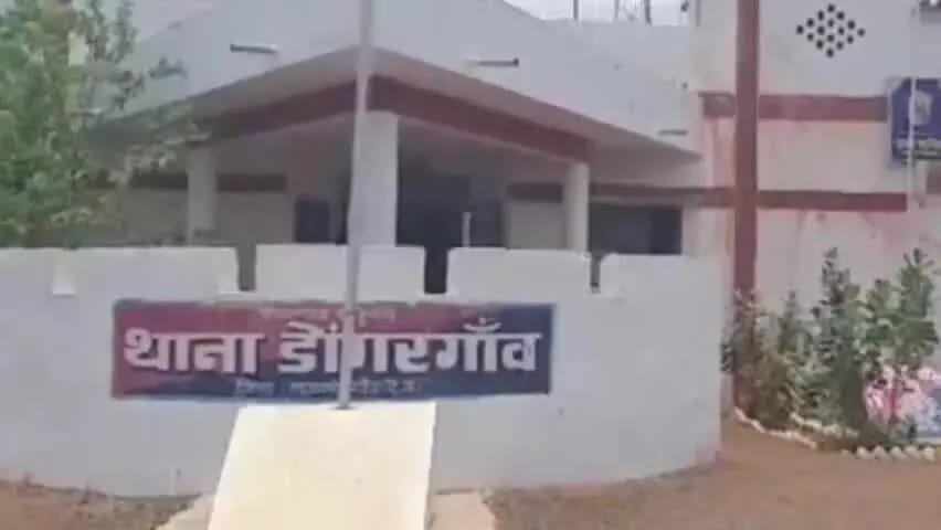 डोंगरगांव में डाकपाल के घर चोरी, 1.22 लाख रुपये ले उड़े चोर