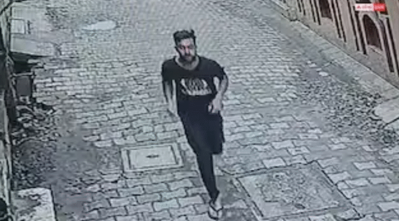 मुरादाबाद में दिनदहाड़े बुर्का पहनी महिला के साथ छेड़छाड़