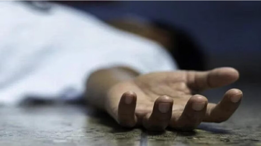 नशे में पड़ोसी की कुल्हाड़ी से हत्या, सनसनीखेज मामला