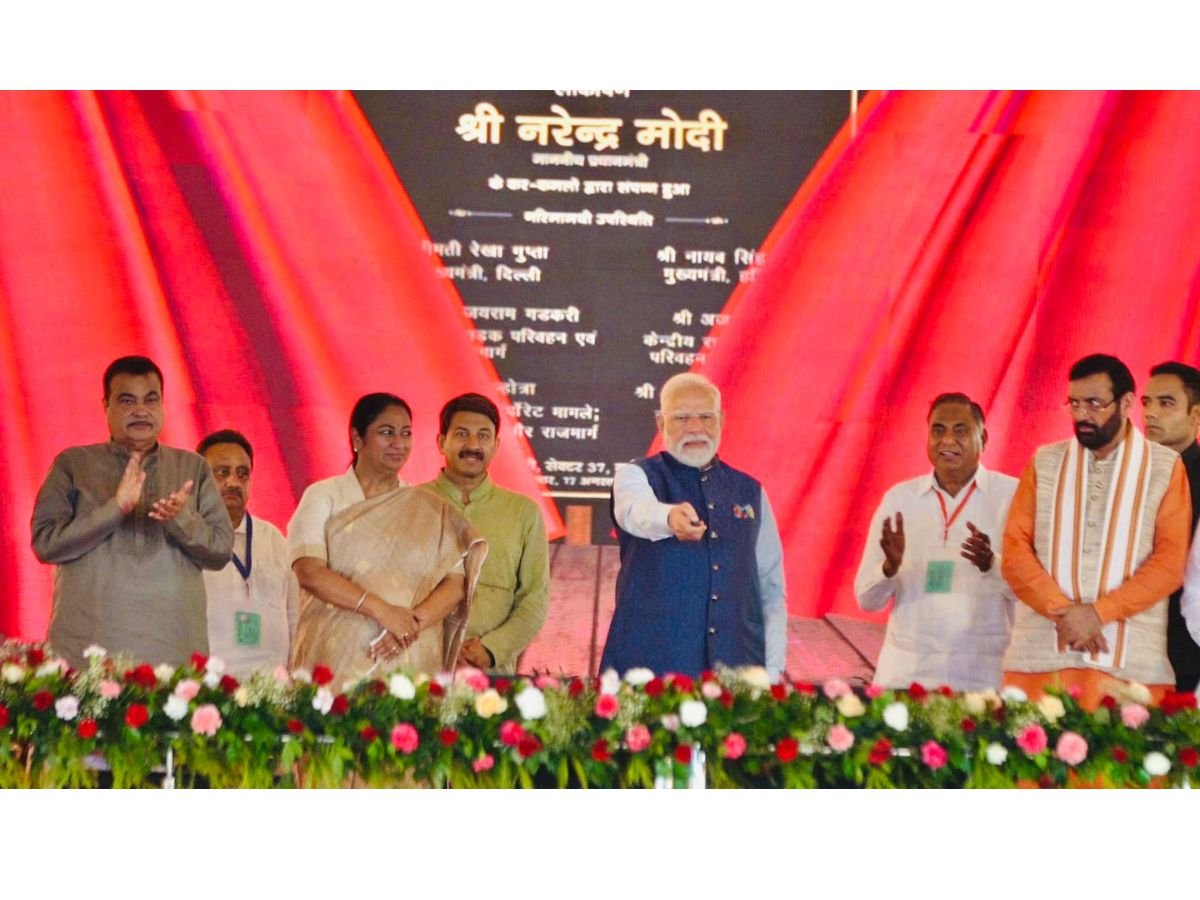 PM Modi ने दिल्ली – NCR में ₹11,000 करोड़ की राष्ट्रीय राजमार्ग परियोजनाओं का उद्घाटन किया