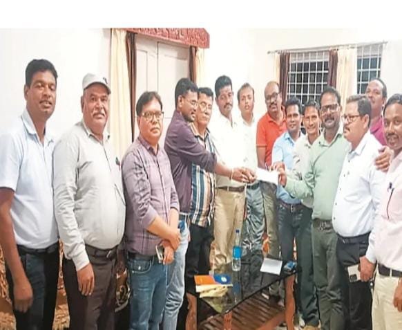 22 अगस्त से सभी स्कूल और कार्यालय बंद, कर्मचारी और अधिकारी हड़ताल पर,