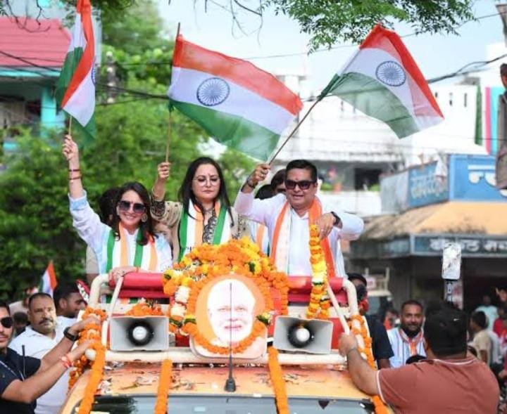 Bhilai  में भाजपा ने निकाली भव्य तिरंगा रैली: वैशाली नगर में उत्साह का माहौल