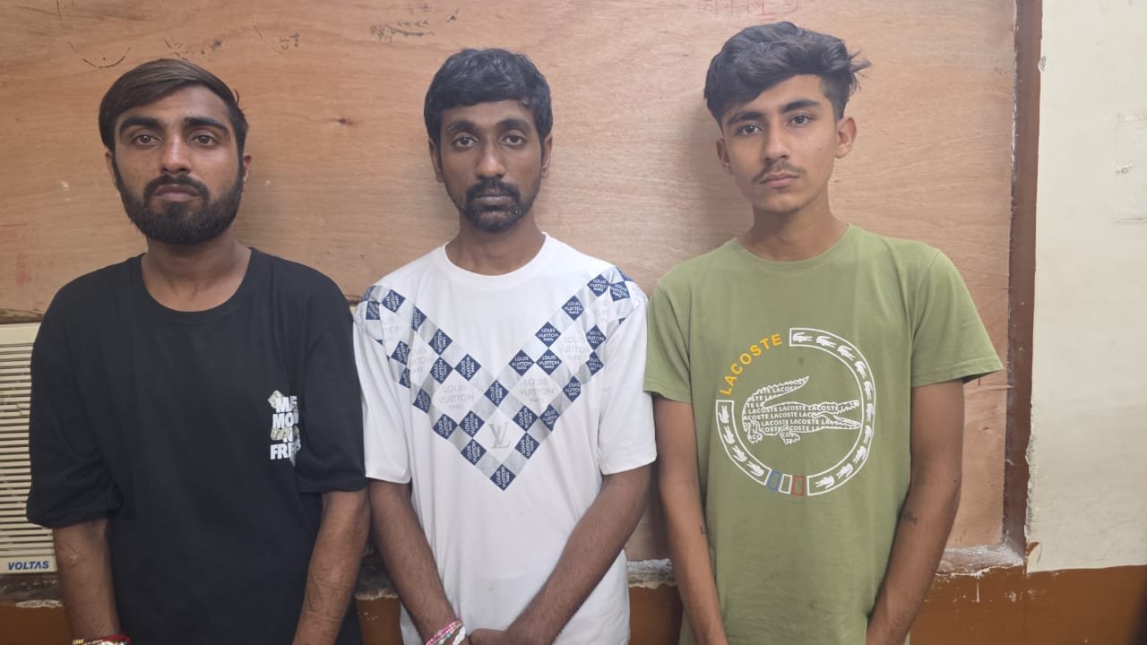 Raipur : मादक पदार्थ हेरोईन (चिट्टा) के साथ 3 आरोपी गिरफ्तार, 1.20 लाख की सामग्री जप्त