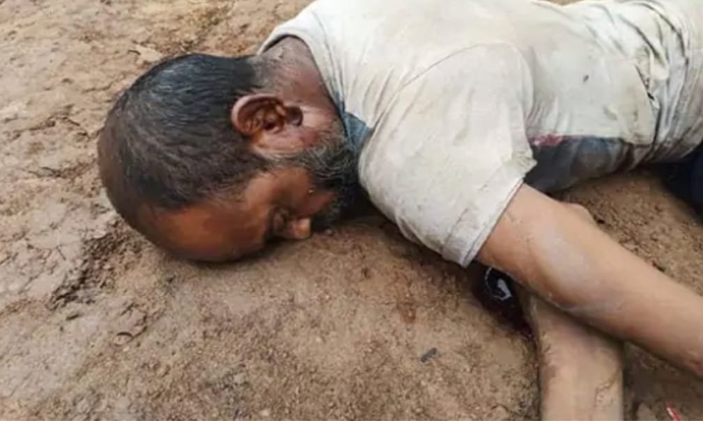 Truck चालक की संदिग्ध हालत में मिली लाश, पेट और चेहरा क्षत-विक्षत