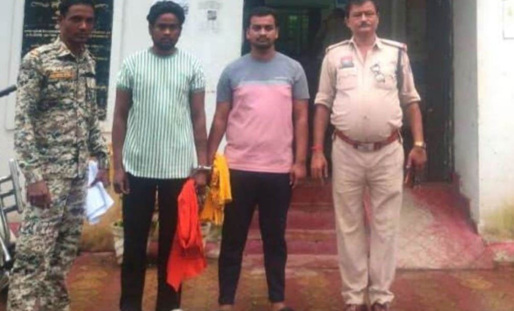 चाकू-डंडे से हत्या की कोशिश, फरार चल रहे आरोपी गिरफ्तार