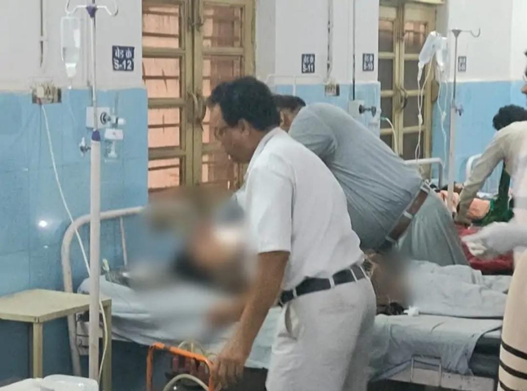 Home Loan Recovery के दबाव में महिला ने तहसील कार्यालय में खाया जहर, मेकाहारा रेफर