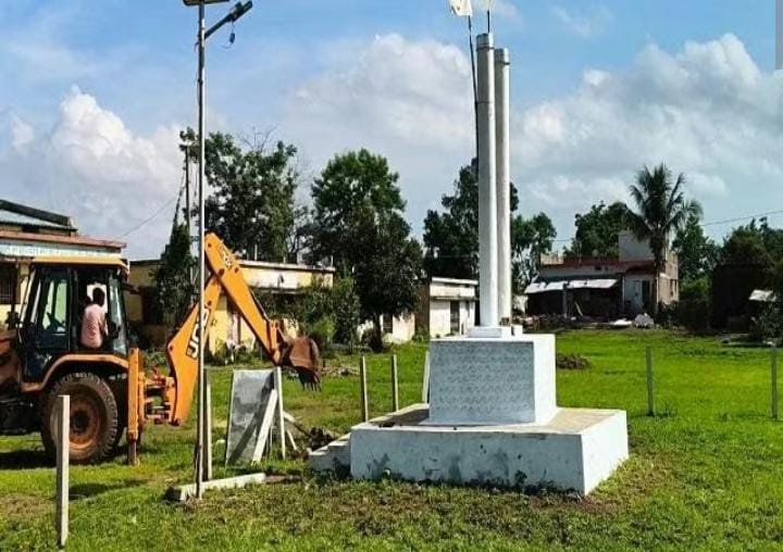 Dhamdha  में शासकीय भूमि से हटाया गया अवैध अतिक्रमण: प्रशासन की बड़ी कार्रवाई