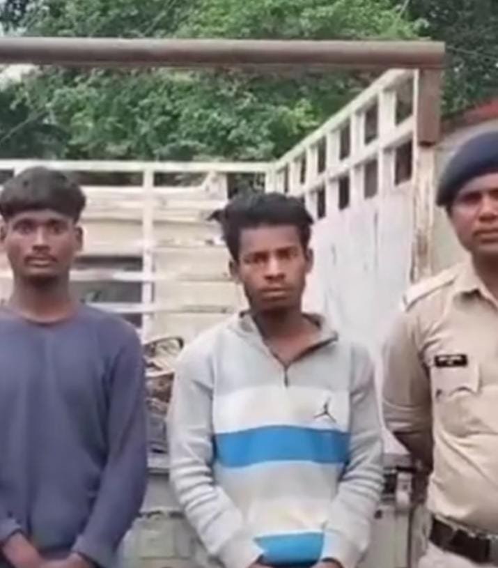 बाइक चोरी के मामले में तीन आरोपी गिरफ्तार