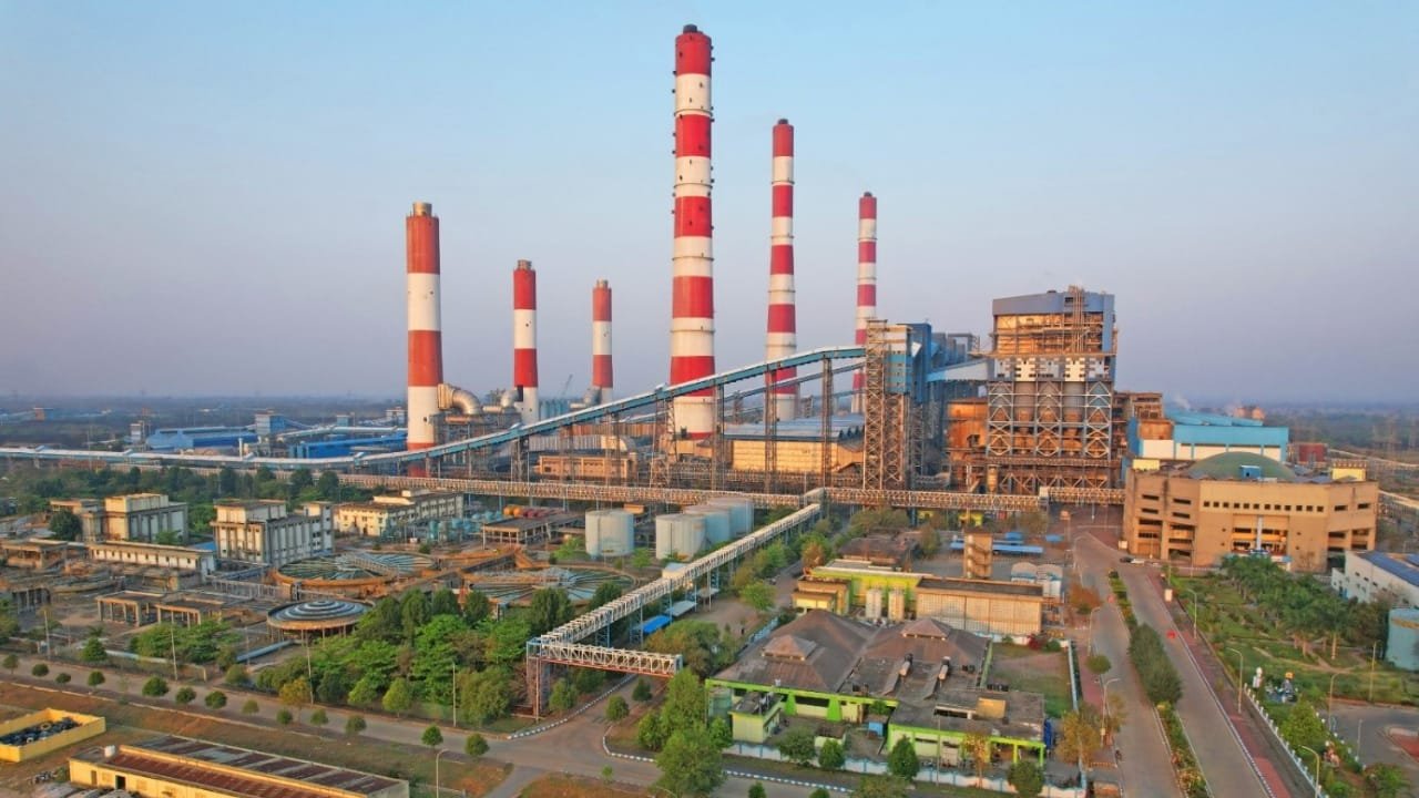 रायगढ़ में बड़ा हादसा: NTPC PLANT में सिलेंडर फटा, 7 श्रमिक झुलसे, 4 की हालत गंभीर