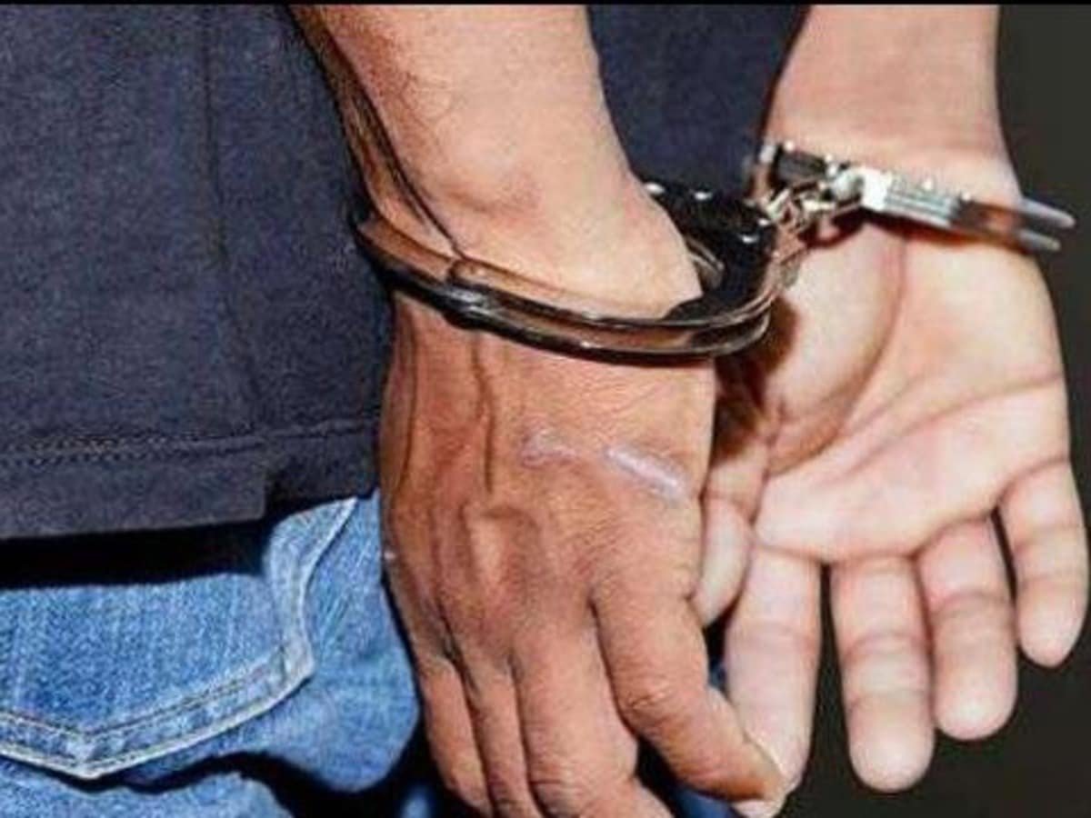 धारदार चाकू के साथ तीन आरोपी गिरफ्तार: Raipur पुलिस की त्वरित कार्रवाई