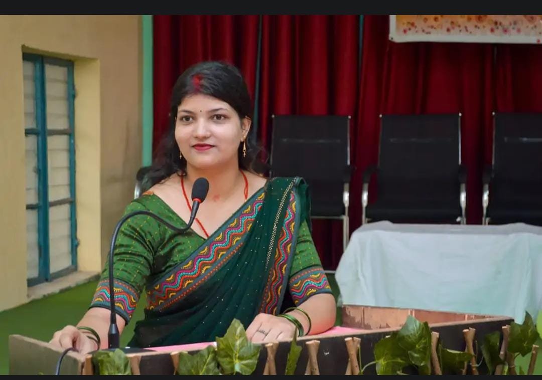 Chhattisgarh: आर्मी जवान की पत्नी ने फांसी लगाकर की आत्महत्या, पति के अफेयर का आरोप; परिवार बोला- हत्या की आशंका