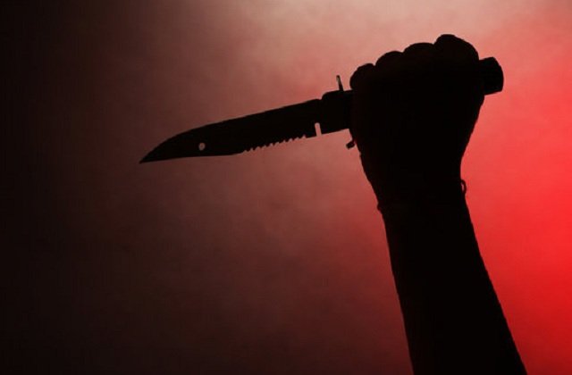 Raipur : बदमाशों ने युवक को घर से घसीटा, धारदार हथियार से हमला, इलाज के दौरान मौत