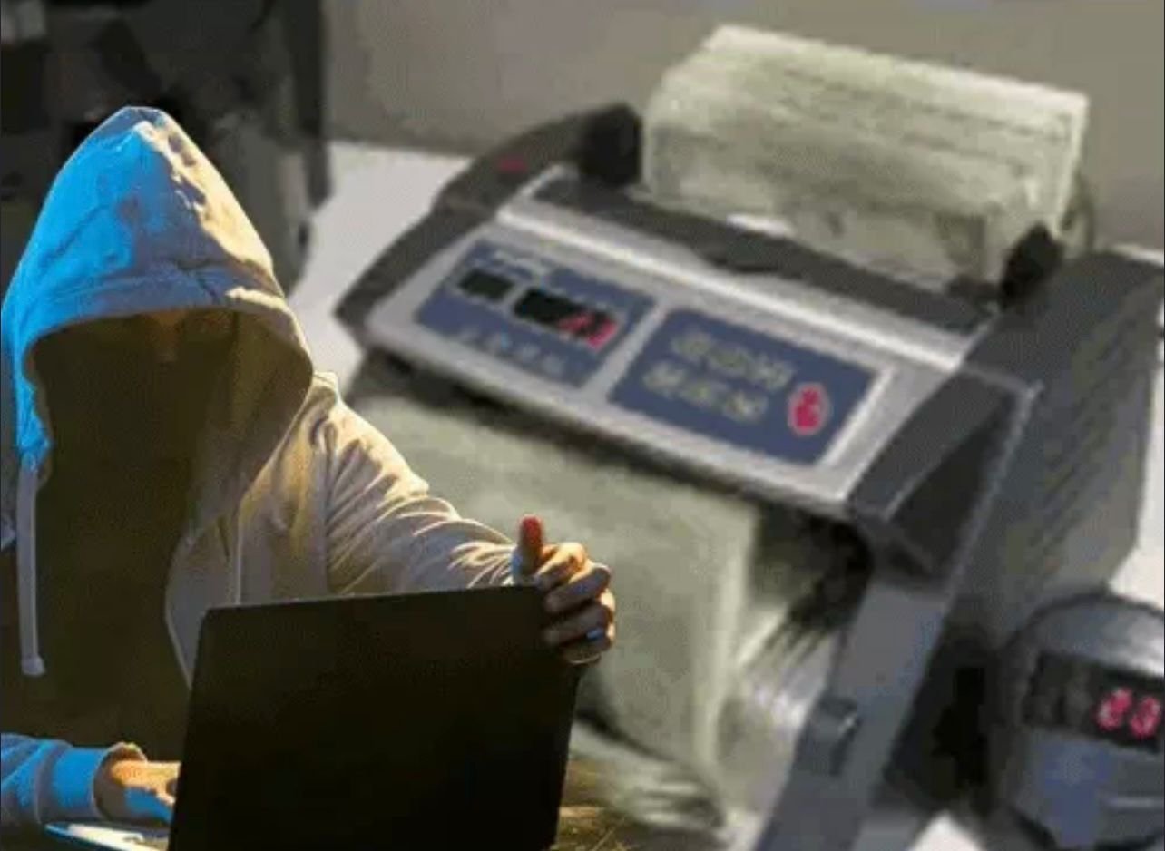 Fake अकाउंट Holder-APK: Cyber ठगों का नया टारगेट