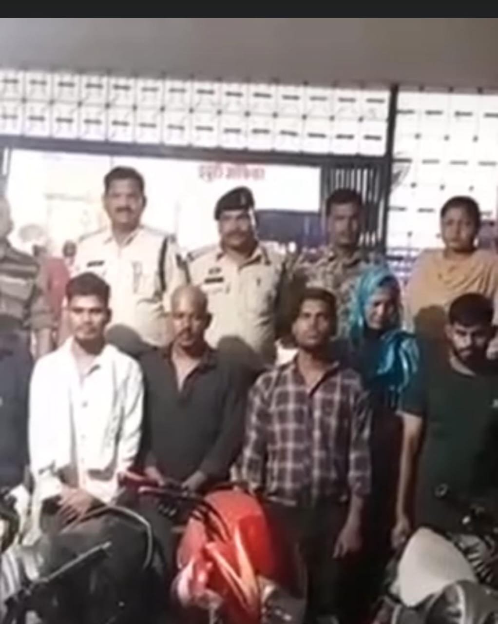 Sargarh में बाइक चोर गिरोह का पर्दाफाश, 30 चोरी की Bike बरामद