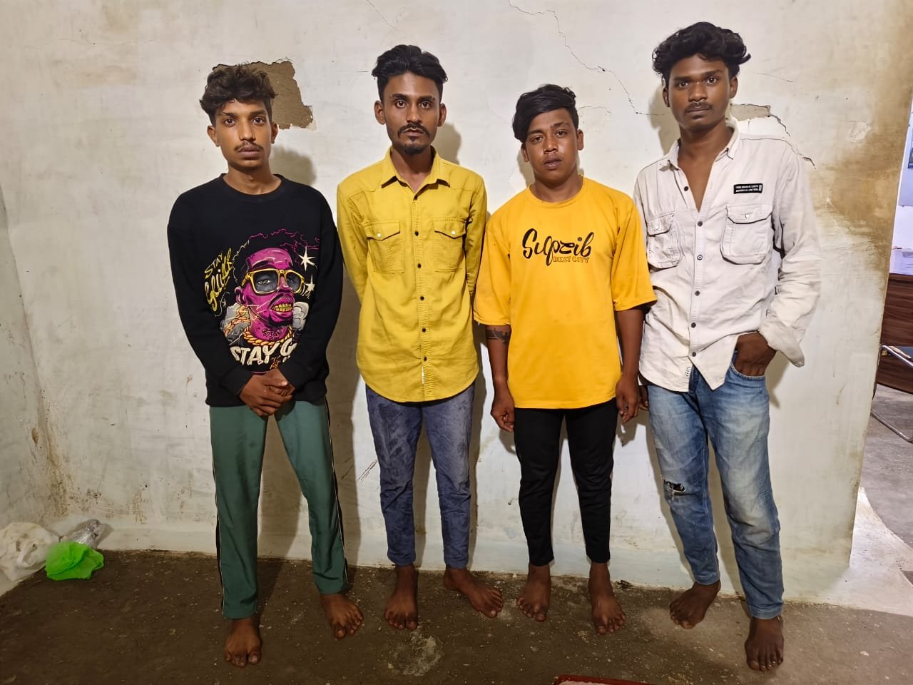 Durg पुलिस की असामाजिक तत्वों के खिलाफ कड़ी कार्रवाई: गणेश उत्सव में शांति बनाए रखने के लिए विशेष अभियान