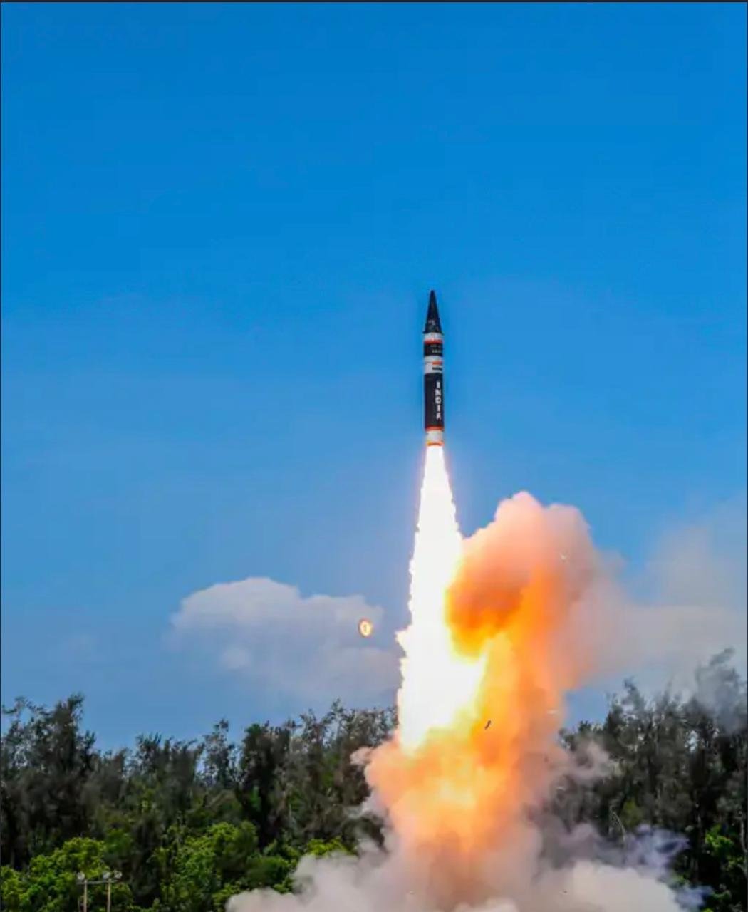 भारत में पहली बार ट्रेन से Agni Prime मिसाइल का Test