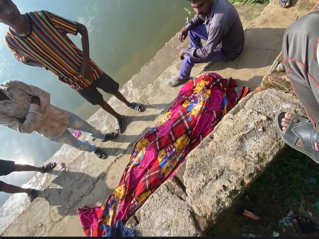 Baloda bazar: गणेश विसर्जन से पहले तालाब में डूबने से युवक की मौत