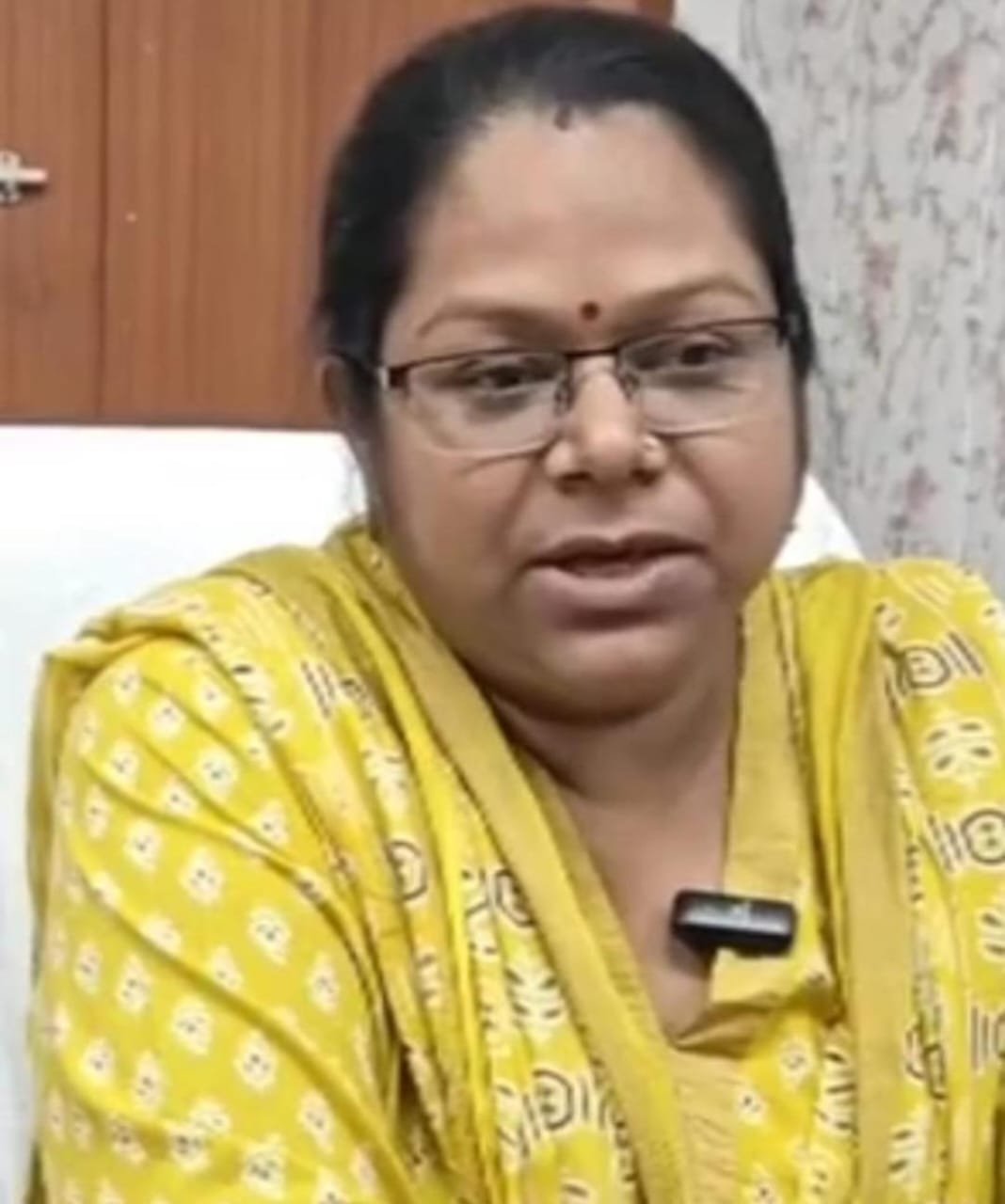 Dhamtari में अवैध रेत परिवहन पर प्रशासन का प्रहार: 8 हाइवा जब्त, खनिज माफियाओं में हड़कंप