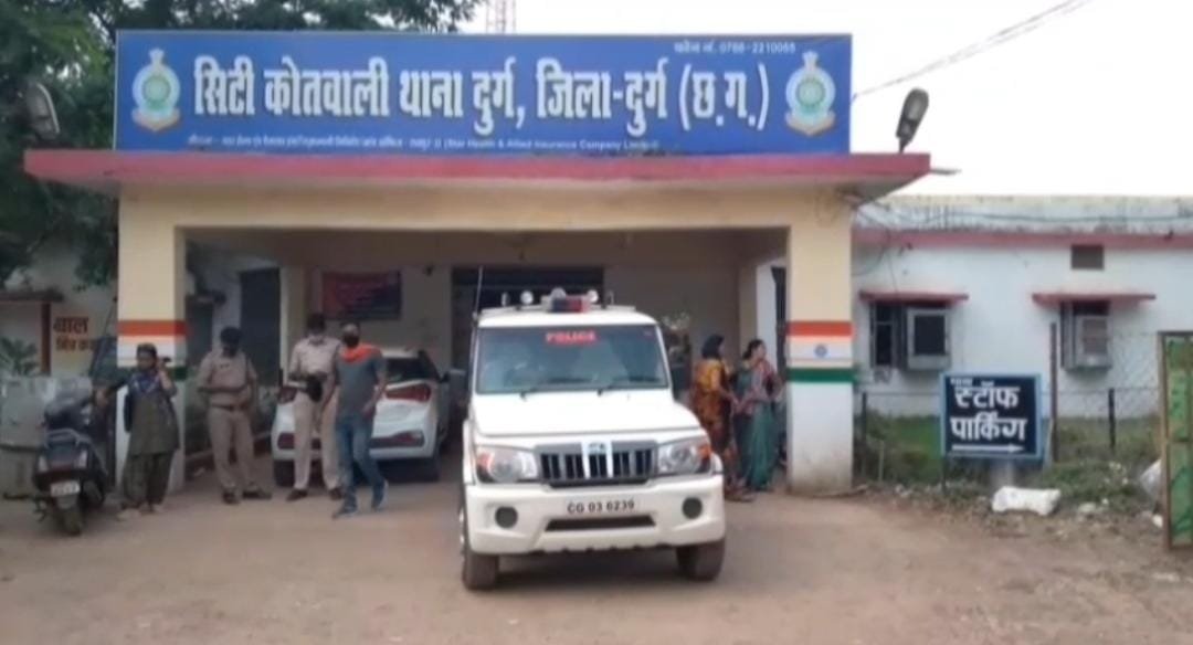 Durg: 6 साल की बच्ची से दुष्कर्म, आरोपी बड़ा पापा गिरफ्तार