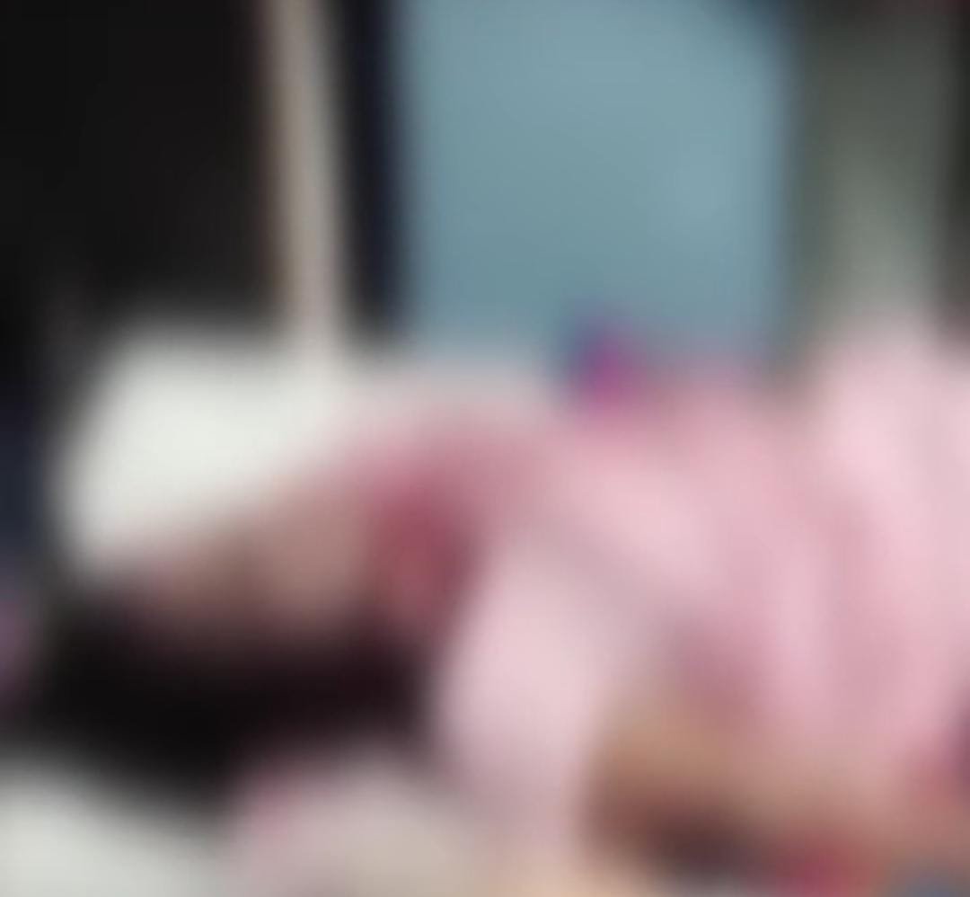 Baloda bazar होटल संचालक ने पत्नी की हत्या कर लगाई फांसी