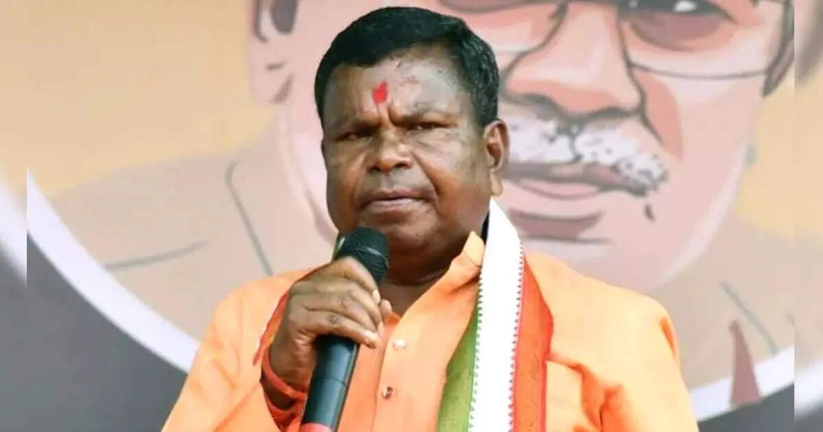 Raipur: पूर्व मंत्री कवासी लखमा की जमानत अर्जी खारिज, High Court ने कहा- गंभीर आर्थिक अपराध में शामिल