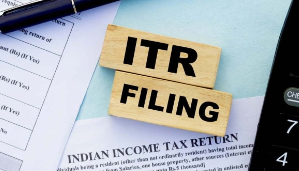 ITR में गलत जानकारी देने पर हो सकती है जेल, जानिए Income Tax के सख्त नियम
