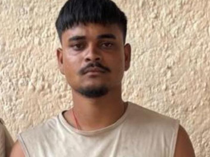 Raipur:धारदार चाकू के साथ आरोपी शनि ध्रुव गिरफ्तार