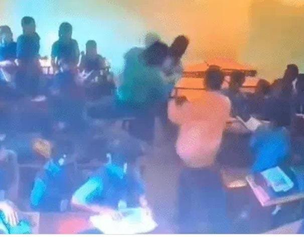 Chhattisgarh: सारंगढ़-बिलाईगढ़ में शिक्षकों के बीच कक्षा में हुई झड़प