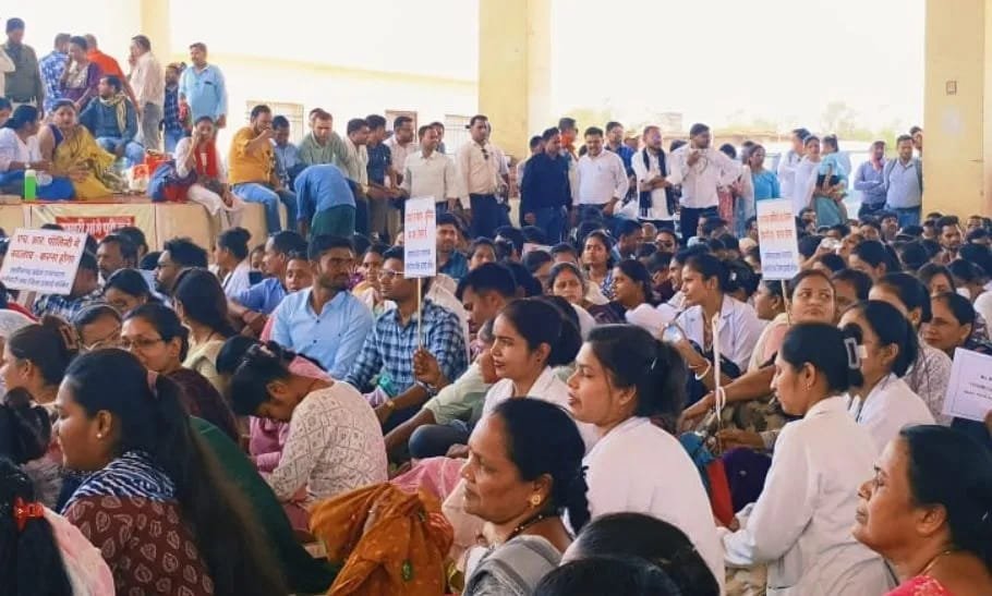 Raipur: NHM कर्मचारियों की हड़ताल पर सरकार का सख्त रुख, 16 सितंबर तक ड्यूटी जॉइन करने का अल्टीमेटम