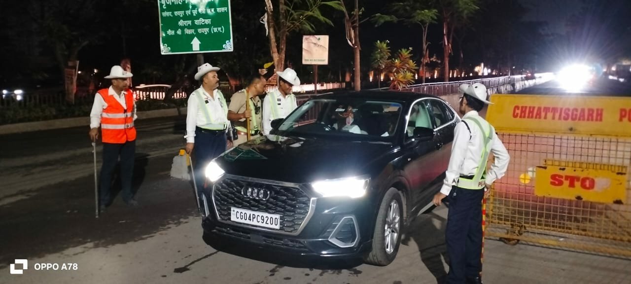 Raipur में ड्रंक एंड ड्राइव के खिलाफ पुलिस की सख्त कार्रवाई, 15 दिनों में 91 चालकों पर एक्शन